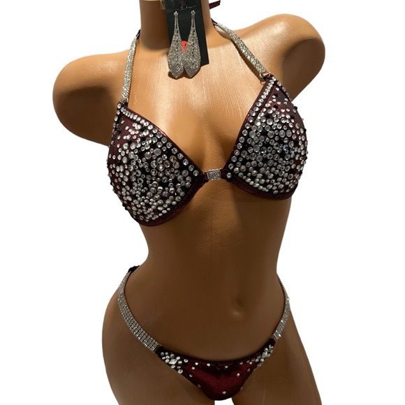 Red/Black competition bikini posing suit new pro-cut  handmade cup size 36B - Picture 3 of 5
